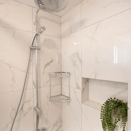 דירה Aetheria 3br