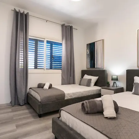 Aetheria 3br Klorakas