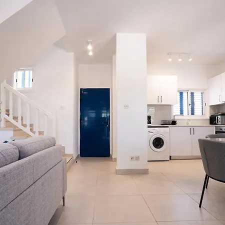 Aetheria 3br דירה