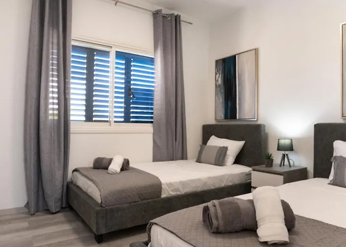 Aetheria 3br Klorakas