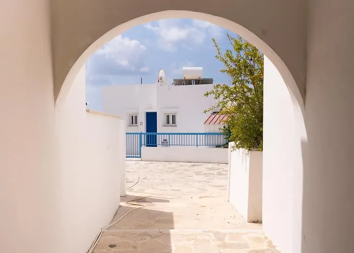 Aetheria 3br Lejlighed Klorakas